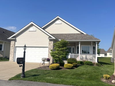 /international/us/7214-fieldstone-court-erie-pa-110108130384/
