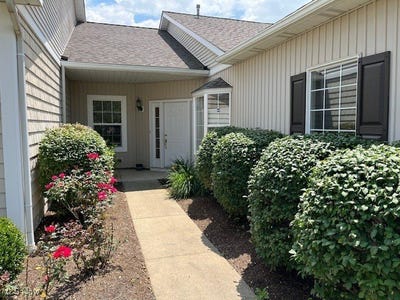 /international/us/4374-forest-glen-avenue-nw-massillon-oh-110101039882/