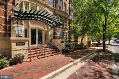 /international/us/4821-montgomery-lane-bethesda-md-110108541515/