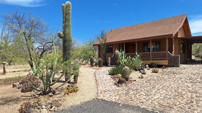 /international/us/45427-n-14th-street-new-river-az-110098881727/