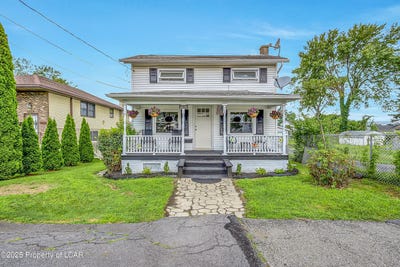 /international/us/3224-cedar-avenue-scranton-pa-110101180550/?lang=en
