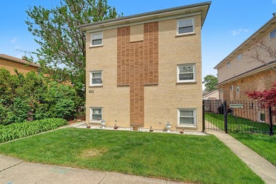 /international/us/2111-n-75th-avenue-elmwood-park-il-110108964527/
