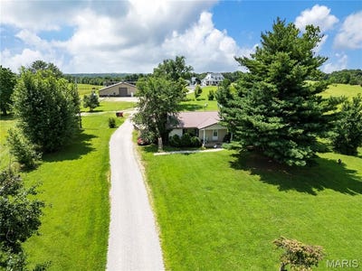 /international/us/17305-riverside-road-crocker-mo-110100446428/