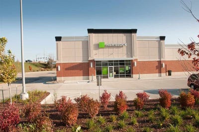 /international/us/2300-edgewood-rd-sw-cedarrapids-ia-110099158869/