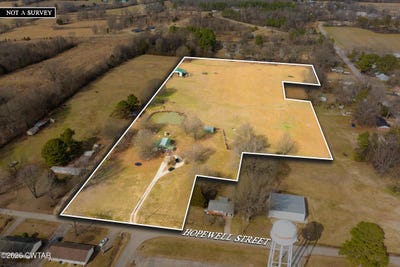 /international/us/206-hopewell-street-gleason-tn-110105975318/
