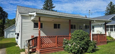 /international/us/914-spruce-street-elmira-ny-110110298211/