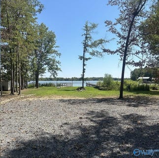 /international/us/5357-hidden-cove-drive-cedar-bluff-al-110106769545/
