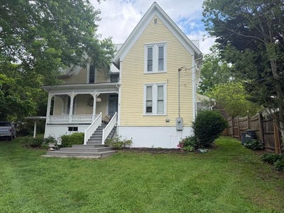 /international/us/283-webster-street-alderson-wv-110108343499/