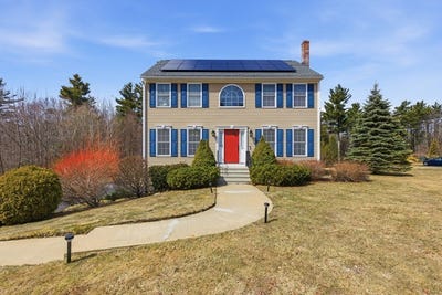/international/us/38-foster-ct-gardner-ma-110106924654/