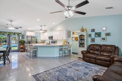 /international/us/7756-95th-court-vero-beach-fl-110107005464/