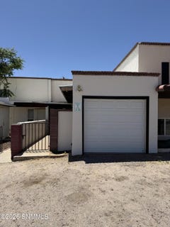/international/us/1238-s-triviz-drive-las-cruces-nm-110107764312/