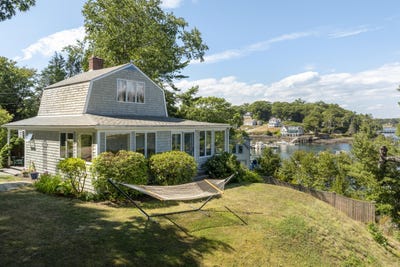 /international/us/32-nickerson-road-southport-me-110119683740/