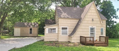 /international/us/202-s-metcalf-road-louisburg-ks-110108164888/