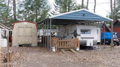 /international/us/lot-67-yukon-pheasant-lane-bruceton-mills-wv-110107658009/