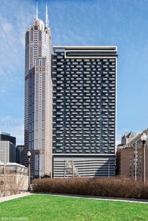 /international/us/235-w-van-buren-street-chicago-il-110108478073/