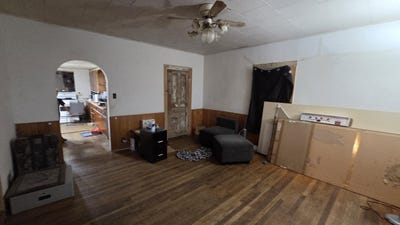 /international/us/5384-holmes-highway-eaton-rapids-mi-110108656203/