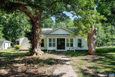/international/us/14043-jefferson-hwy-bumpass-va-110108685826/