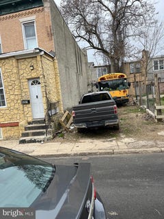 /international/us/6051-upland-street-philadelphia-pa-110096518526/