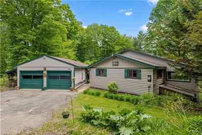 /international/us/253-silverstone-road-remsen-ny-110108755513/