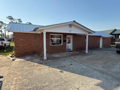 /international/us/531-main-street-pearson-ga-110106276650/