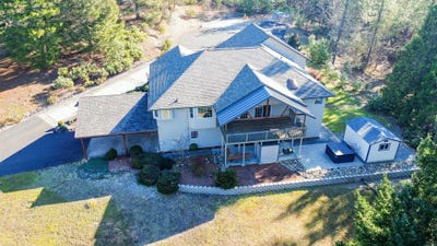 /international/us/279-palos-verdes-drive-grants-pass-or-110096980012/