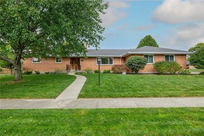 /international/us/829-lovetta-drive-kettering-oh-110110216496/