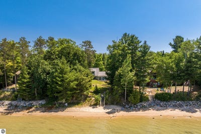 /international/us/339-n-golden-beach-drive-kewadin-mi-110100897090/