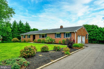 /international/us/72-old-york-road-chesterfield-nj-110119785375/