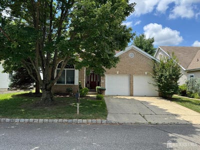 /international/us/77-harwood-road-monroe-nj-110101140734/