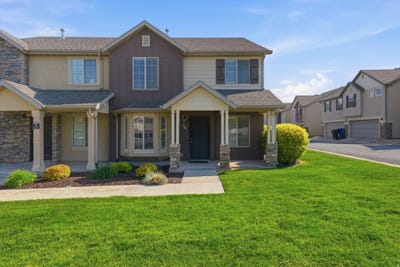/international/us/1726-e-willow-way-spanish-fork-ut-110107883361/