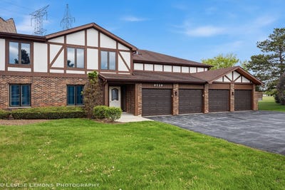 /international/us/9729-mill-court-e-palos-park-il-110107683739/