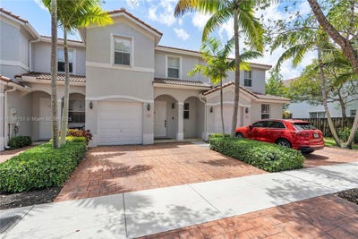 /international/us/1018-ne-208th-st-miami-fl-110099189763/