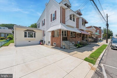 /international/us/614-ford-street-bridgeport-pa-110100862256/