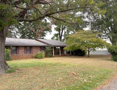 /international/us/501-w-portage-ave-muscle-shoals-al-110120456585/