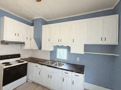 /international/us/1025-hillyer-avenue-macon-ga-110108237274/