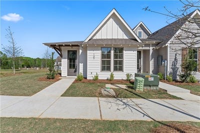 /international/us/107-summer-street-opelika-al-110108152653/