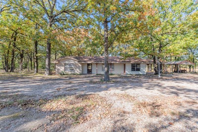 /international/us/776-county-road-1080-cooper-tx-110107999727/