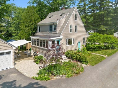 /international/us/38-johnson-road-falmouth-me-110109232410/