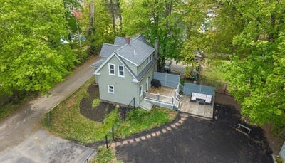 /international/us/24-bowker-ave-hanson-ma-110108019119/