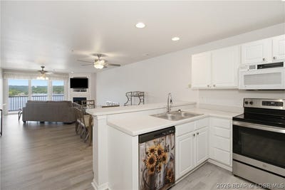 /international/us/773-clearwater-drive-camdenton-mo-110109000019/