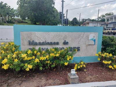 /international/us/mansiones-de-playa-hucares-naguabo-pr-110100451145/