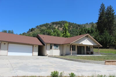 /international/us/265-pierpoint-drive-springville-ca-110108410391/