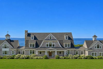 /international/us/19-cunner-lane-cape-elizabeth-me-110107710261/