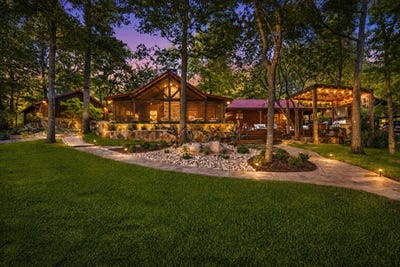 /international/us/783-county-road-2430-pittsburg-tx-110107994507/