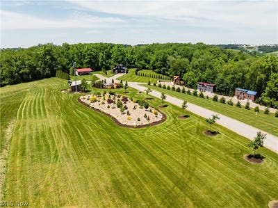 /international/us/3311-township-road-157-sugarcreek-oh-110108686651/