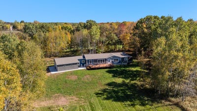 /international/us/302-85th-avenue-clayton-wi-110120081232/
