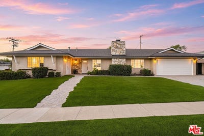 /international/us/91-w-gainsborough-rd-thousand-oaks-ca-110108850485/