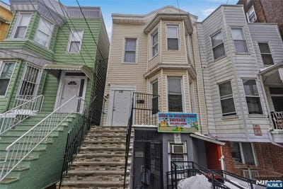 /international/us/725-17th-street-union-city-nj-110105512216/