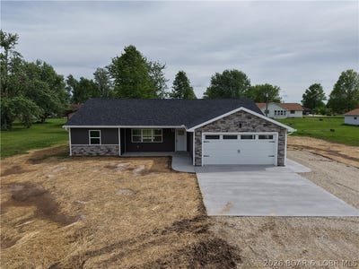 /international/us/602-fourth-street-stover-mo-110107799467/