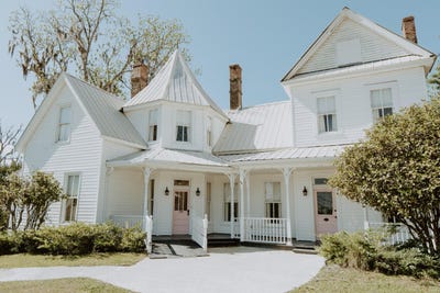 /international/us/23622-fifth-avenue-florala-al-110106378910/